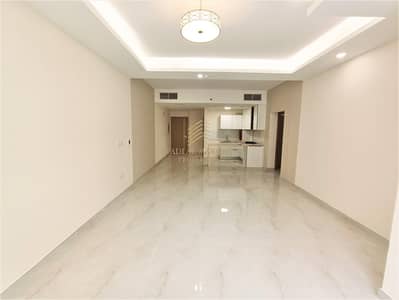 2 Bedroom Flat for Rent in Jumeirah Village Circle (JVC), Dubai - Capacious 2BHK + Balcony | Chiller Free| Gym and Pool