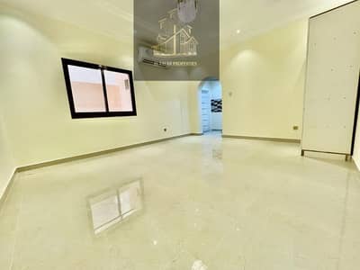 Studio for Rent in Al Mushrif, Abu Dhabi - BRAND NEW !! FIRST TENANT STUDIO NEAR ALMUSHRIF MALL . . .