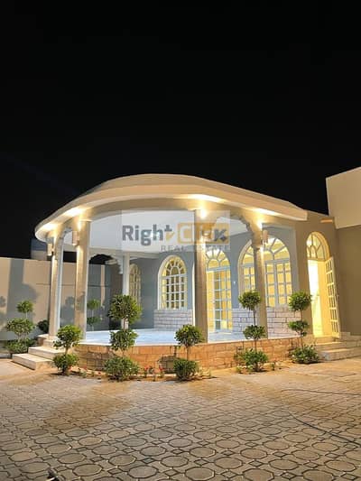 4 Bedroom Villa for Sale in Al Twar, Dubai - VILLA in al twar1 for sale 3.3million