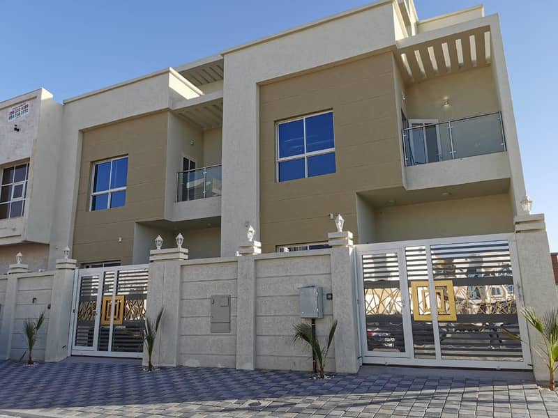 Villa for rent in a prime location, at a snapshot price, in a prime location in Ajman, Al Yasmeen area, close to Sheikh Zayed Road