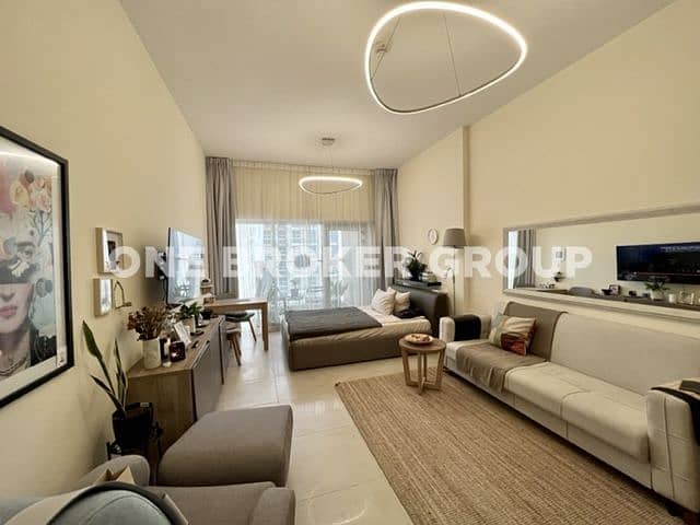 位于阿尔弗雷德街区，阿齐兹萨米亚公寓大楼 的公寓 515000 AED - 6096888