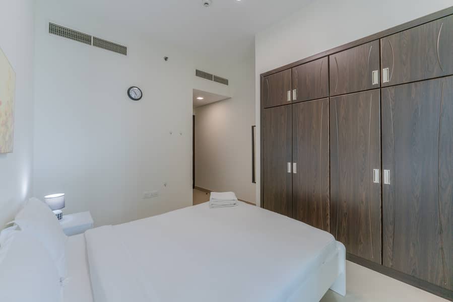 20 Bedroom with Wardrobe 2