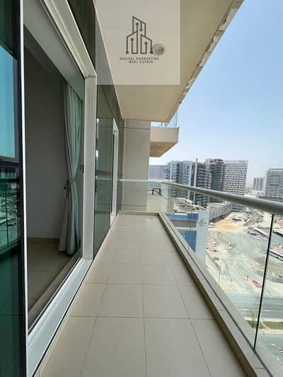 1BHK Apartment with pleasing Burj Khalifa and Water Canal view