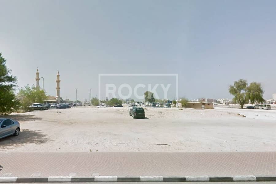 Next to Park | Residential Plot | Al Satwa