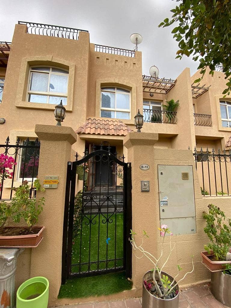 2 BEDROOMS | UNFURNISHED TOWNHOUSE | GARDEN VIEW
