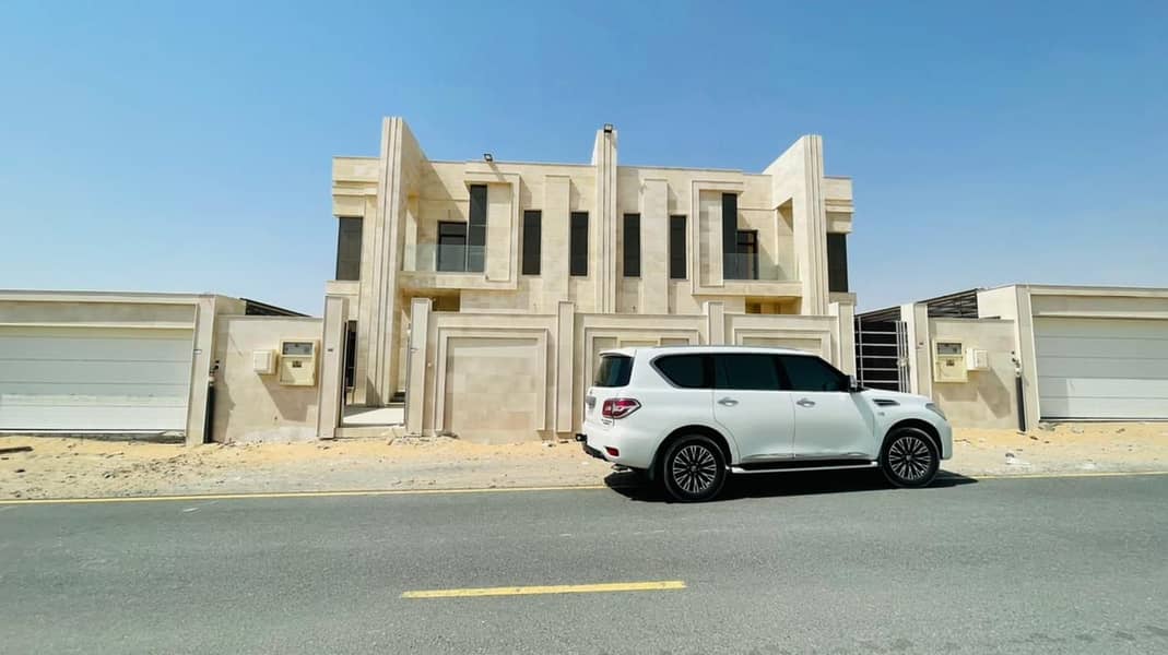 ^^^ LUXURY & BEAUTIFUL 5 BEDROOM VILLA IS AVAILABLE FOR RENT IN AL TAI SHARJAH ^^^
