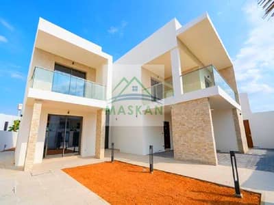 4 Bedroom Townhouse for Rent in Yas Island, Abu Dhabi - Premium Modern Townhouse | Single Row | Soon to be Vacant!