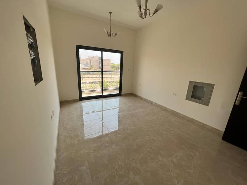 For rent in Ajman Two rooms and a hall, the first inhabitant of Al Nuaimia, Al Ittihad Street, opposite Thumbay Hospital The price is 30 thousand faci