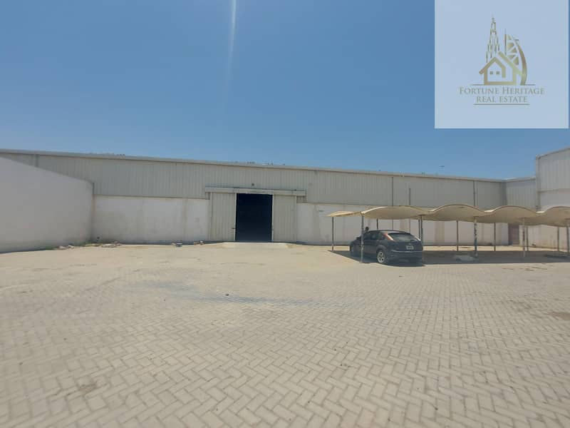 Huge size warehouse in prime location! Close to sharjah city center