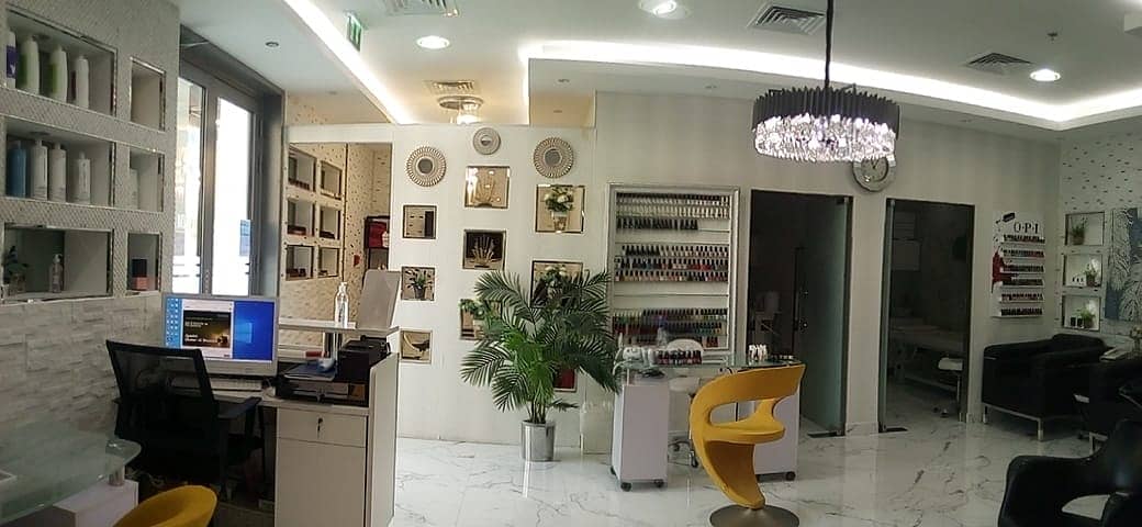 14 LUXURIOUS LADIES SALOON   IN A HOTEL APARTMENT/BUSINESS BAY. . .