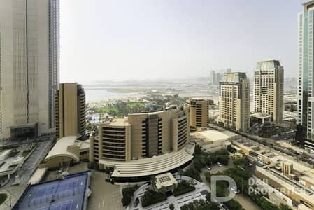 2 Bedroom Apartment for Rent in Dubai Marina, Dubai - Sea and Palm View I Spacious I Basement Storage