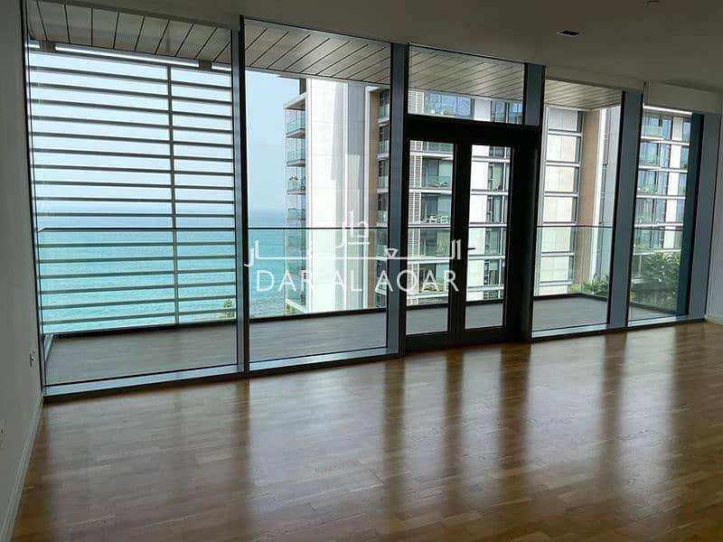 Panoramic Sea View | Exclusive | Ready to Move In