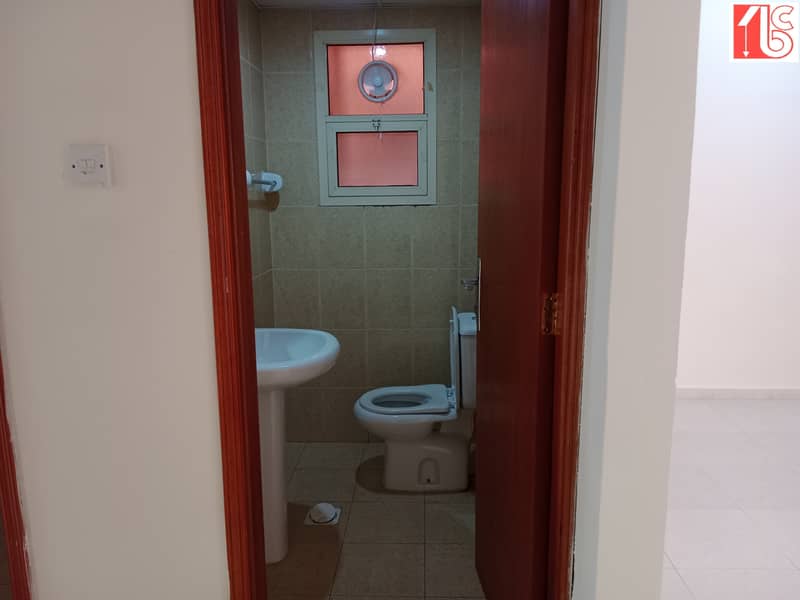 18 Bathroom 2