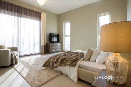 3 Bedroom Villa for Sale in International City, Dubai - Single Row | Souq Facing Unit | Call Now