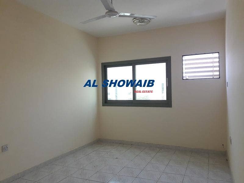 Studio Available in Baraha Deira Near Al Maya Supermarket Studio Available in Baraha Deira Near Al Maya Supermarket