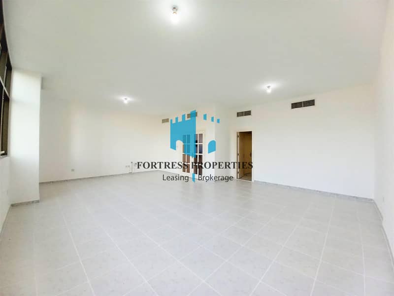 Precise Space for Living  | 3BR + Maids Apartment | Near Corniche Beach