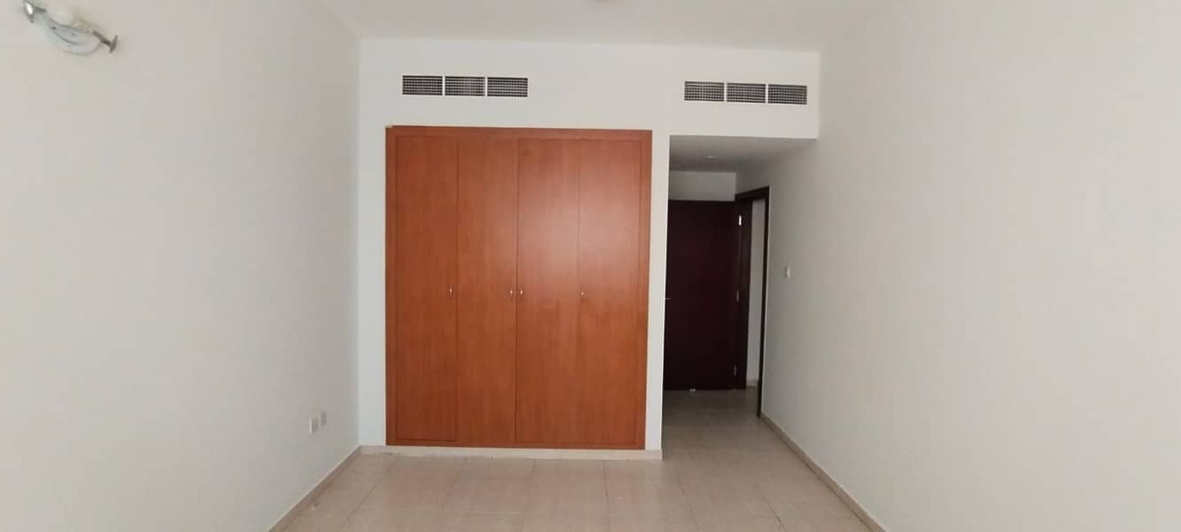 A beautiful apartment with for bachelors and family in 75 k only