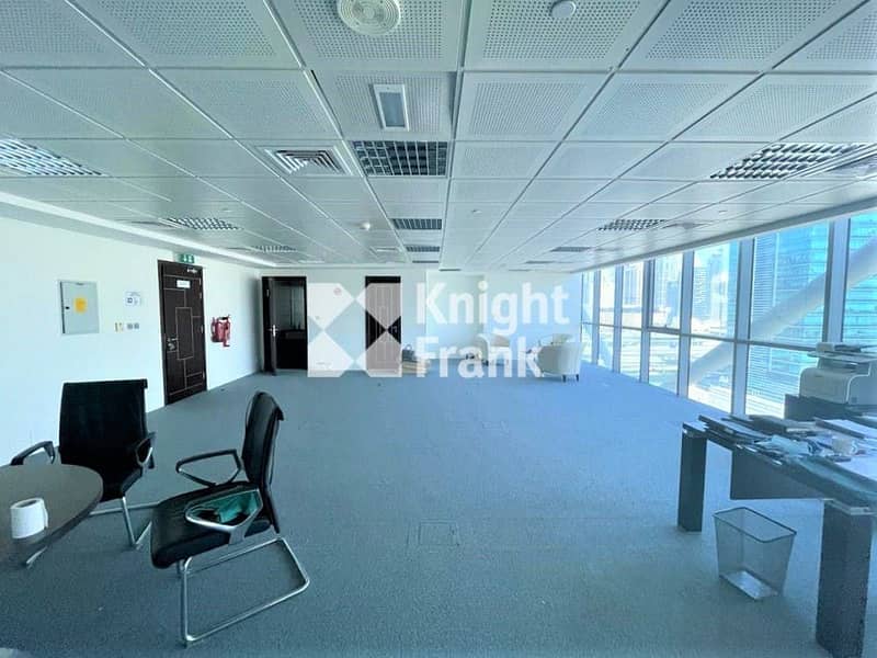 Open Layout Fitted Office | Vacant | Lake View