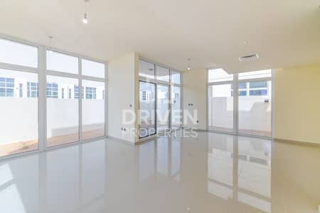 6 Bedroom Villa for Sale in DAMAC Hills 2 (Akoya by DAMAC), Dubai - Spacious | Maids Room | Standalone Villa