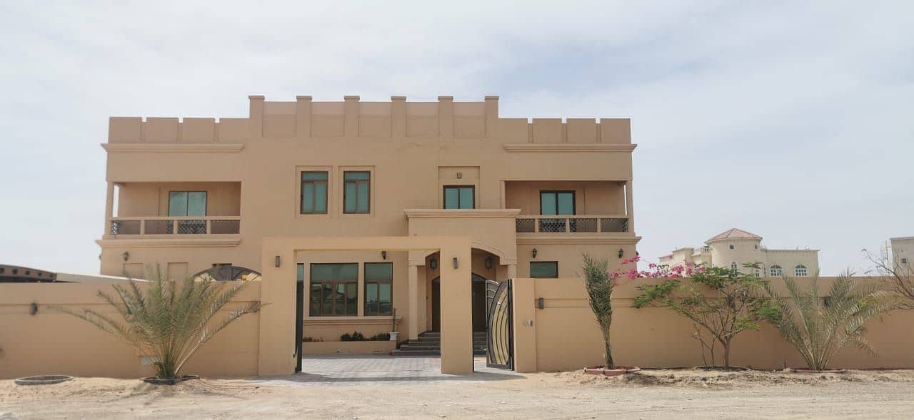 For sale villa in Al Rahmaniyah 7 \ Sharjah