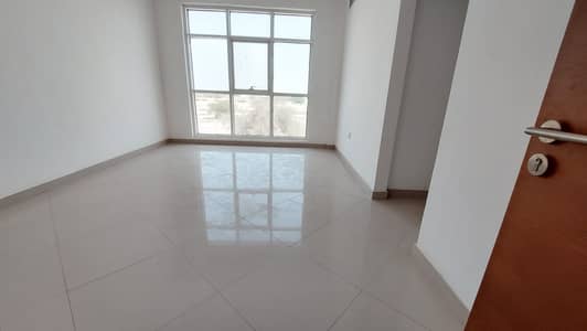 فلیٹ 1 غرفة نوم للايجار في تجارية مويلح، الشارقة - شقة في 5208 بناية مويلح تجارية مويلح 1 غرف 24000 درهم - 6123253