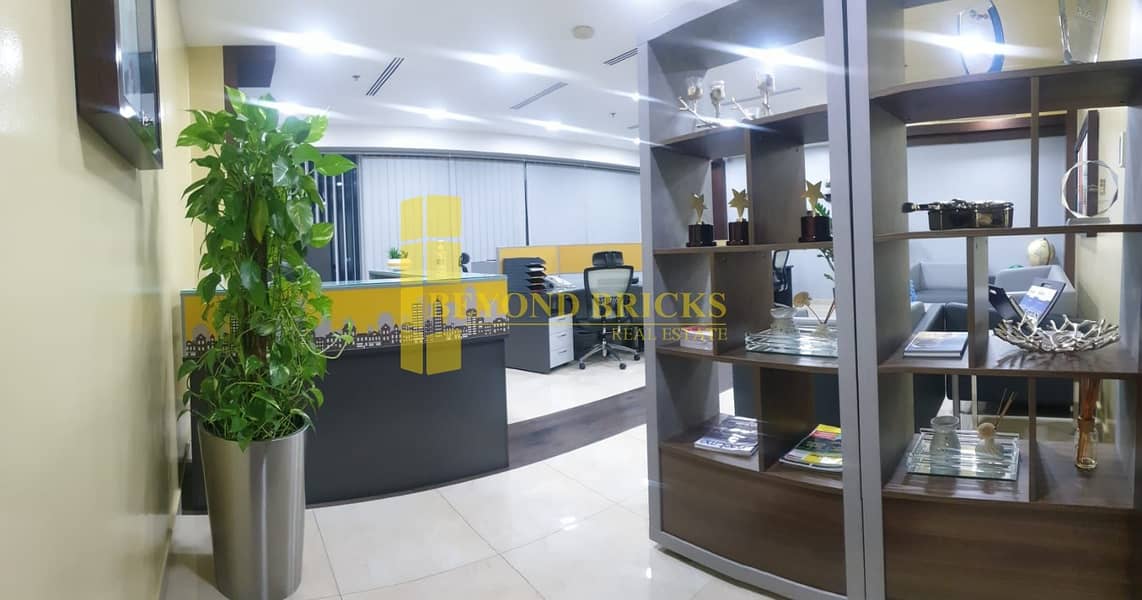 Modern Interior | Well-maintained | Fully Furnished Luxury Office