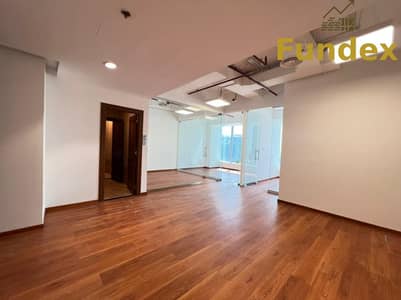 Office for Rent in Business Bay, Dubai - Wooden Floor |Glass 3 Partition\'s | Canal View