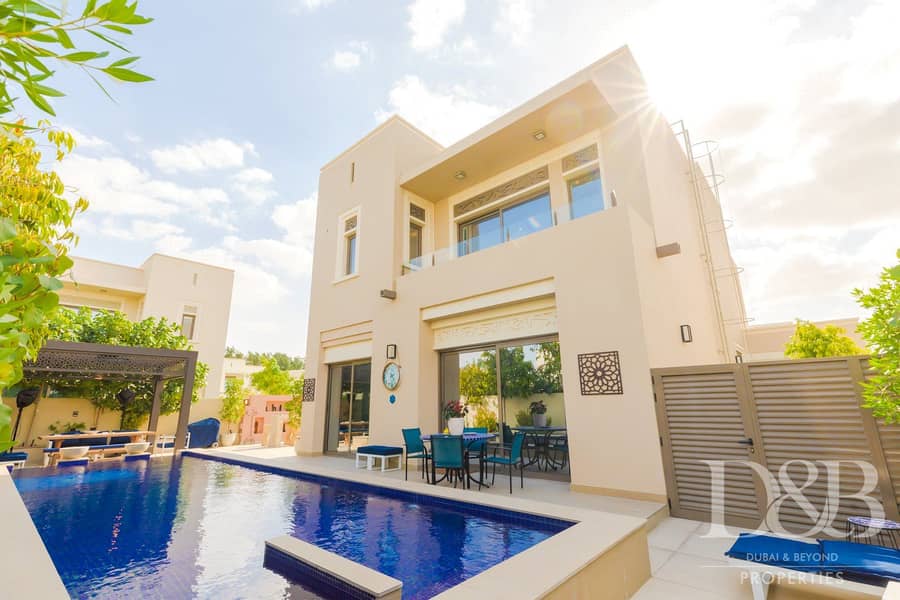 Corner Plot | Private Pool | Vacant on Transfer