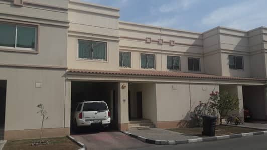 Villa for Sale in Abu Dhabi Gate City (Officers City), Abu Dhabi - SEA SHORE VILLAS Villa for Sale in Abu Dhabi Gate City (Officers City), Abu Dhabi - SEA SHORE VILLAS