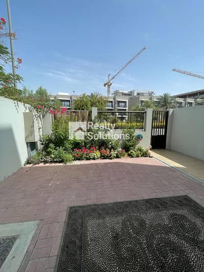 4 Bedroom Townhouse for Sale in Jumeirah Village Circle (JVC), Dubai - Upgraded | Huge Layout |  Great Location