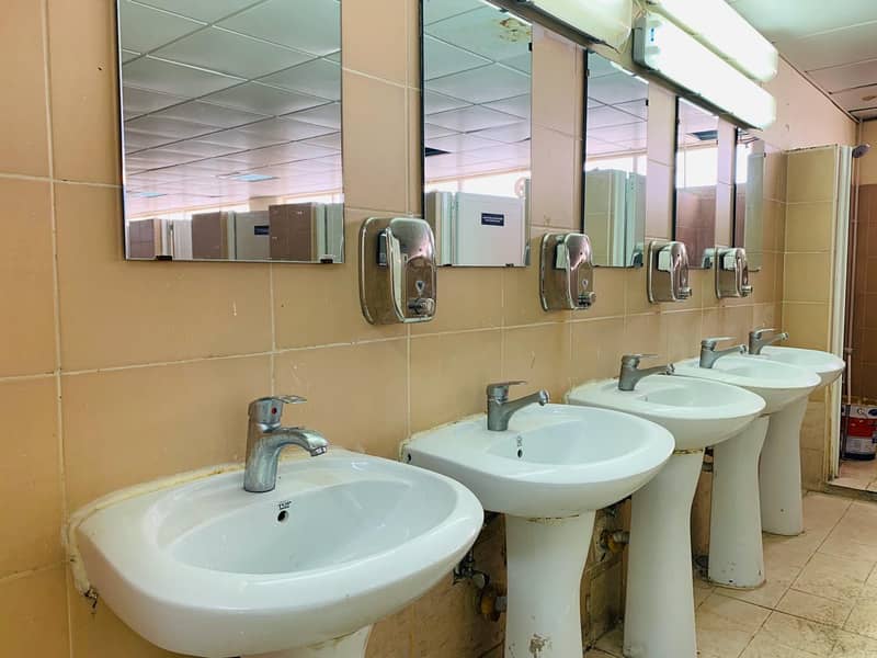 5 WASH ROOM AREA