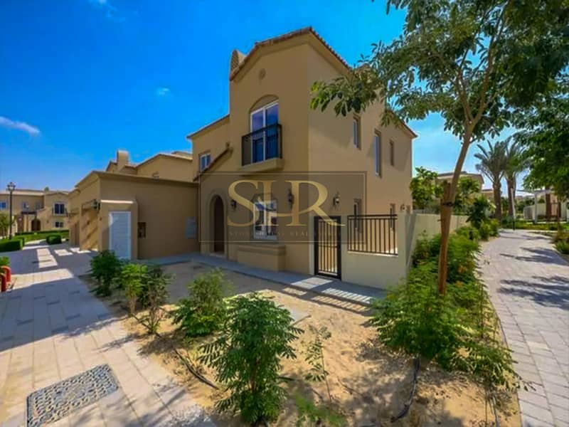 5 Bed + Maid, Independent Villa | Single Row