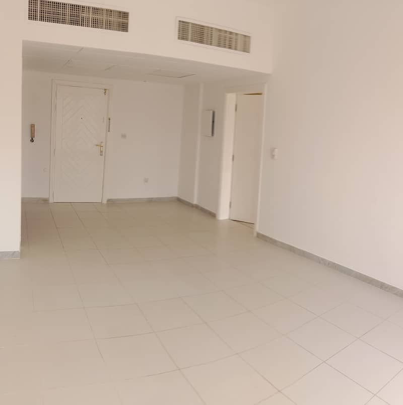 OFFER!! Bright &Spacious 1 BHK Flat in Peaceful Area for 36000 Only