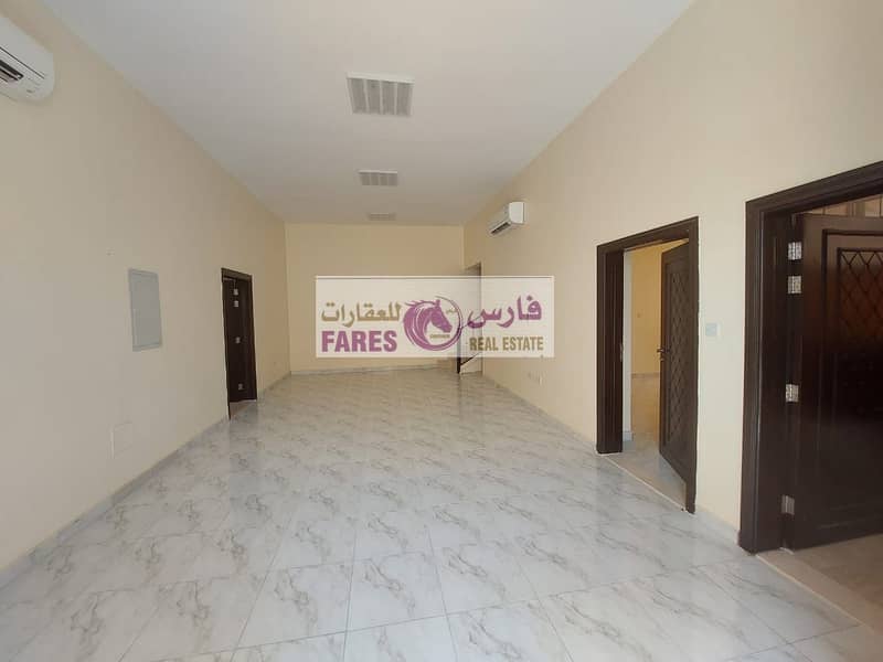 For rent in Zakhir (Ghafet Niar) a duplex villa with a nice view on the road
