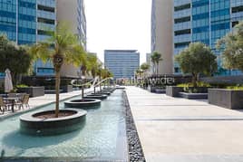 Well Maintained Unit with Community View