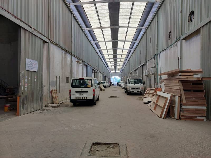 NO TAX WAREHOUSE, 10,200 SQ FT, RENT AED: 250K, AVAILABLE IN Al Quoz Industrial Area.