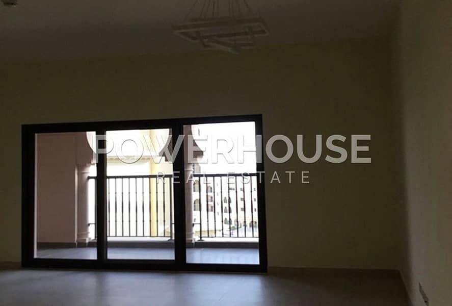 1 Bedroom Apartment | With Balcony | Unfurnished