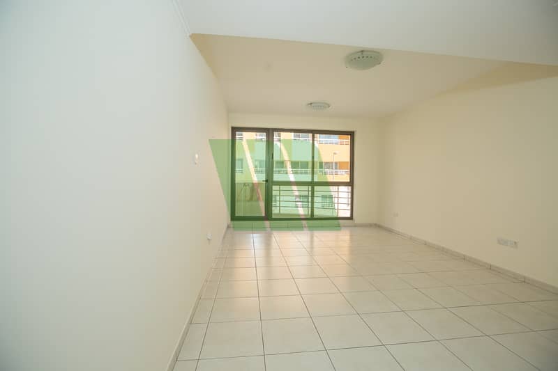 位于迪拜湾，乌姆胡莱尔区，乌姆胡莱尔2号区 2 卧室的公寓 85000 AED - 4432260