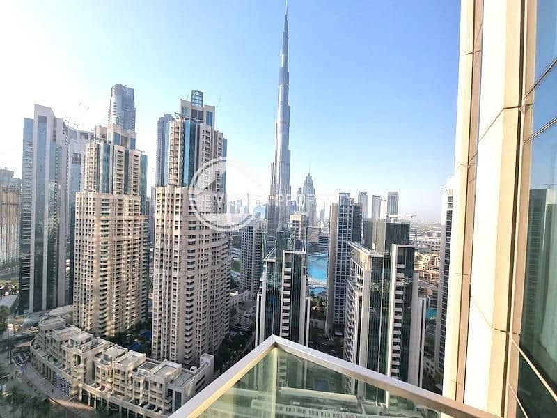 Stunning View Of Burj Khalifa IVacantI Modern