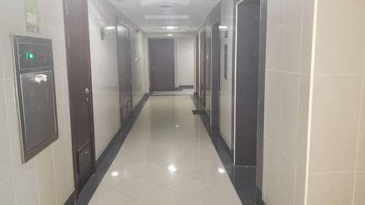 Studio for Rent in Al Nahda (Sharjah), Sharjah - BEST OFFER OF THE SUMMER JUST 18K ONLY FOR YEARLY U. S STANDARD OPEN KITCHEN BEUTYFULL STUDIO