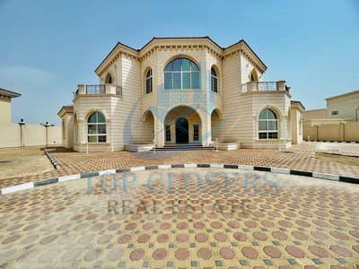 6 Bedroom Villa for Rent in Al Hili, Al Ain - Luxurious VIP Villa| Huge Yard| Driver Room