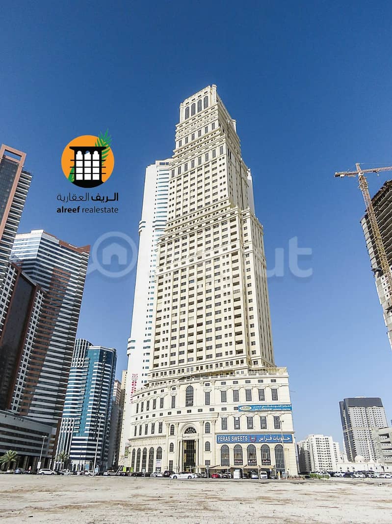Apartment for sale  3 rooms and a hall Majestic Tower 2 Overlooking Lake Mamzar Sharjah - 25th floor