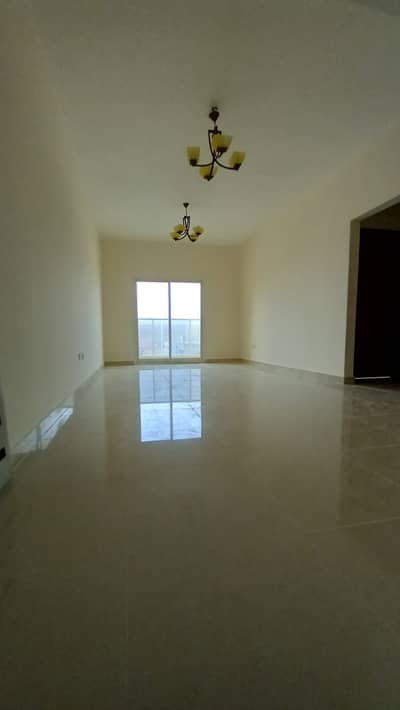 1 Bedroom Apartment for Rent in Al Jurf, Ajman - New building, the first inhabitant of the cliff