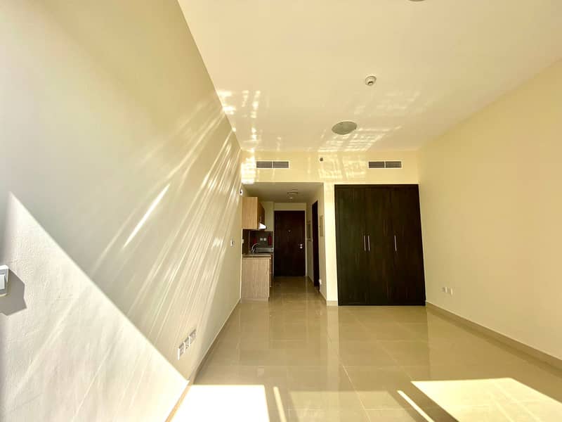 شقة في بناية K1،مجمع دبي ريزيدنس 23999 درهم - 6137924