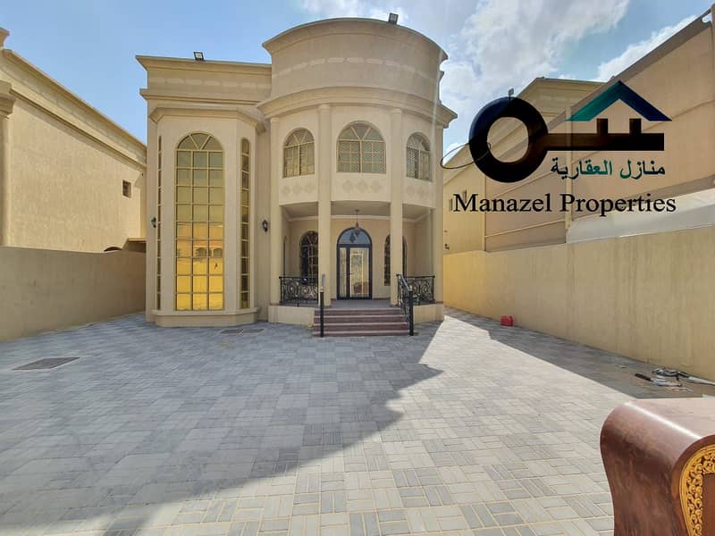 Villa for rent in Al-Rawda, the second piece of the tar street, two minutes from Sheikh Ammar Street and close to services.