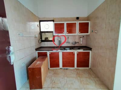 Spacious Studio Apartment In Villa 2900/- Monthly Including Water, Electricity And Maintenance On Delma Street