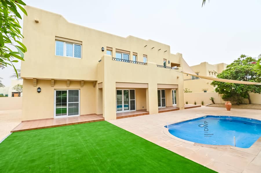 Vacant! 5 Bed En-Suite + Maid’s+ Guest  Room | Private Pool