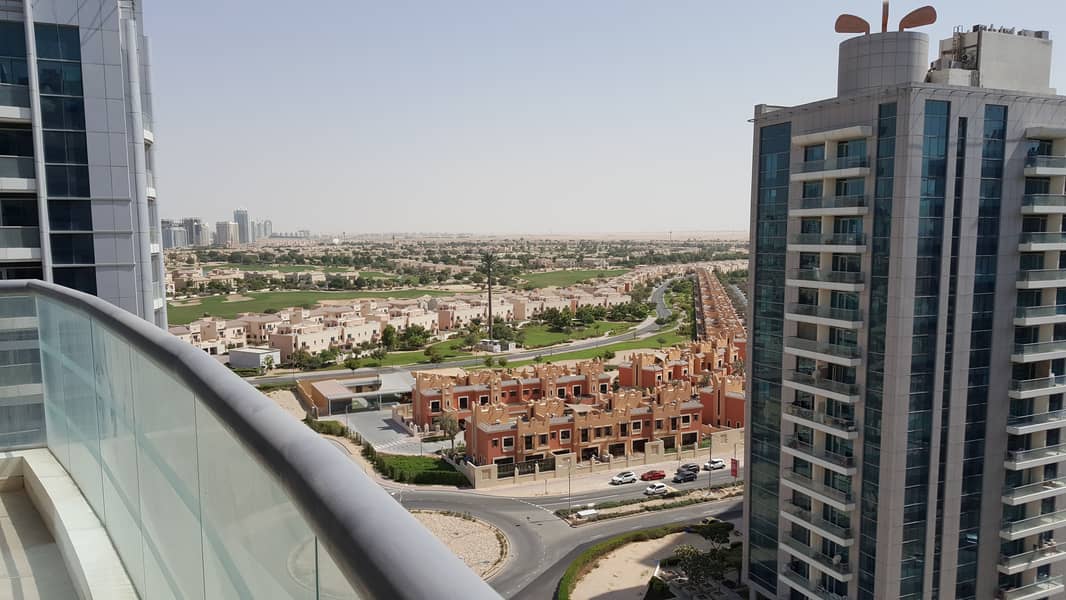 شقة في برج ويمبلدون،مدينة دبي الرياضية 2 غرف 48990 درهم - 4956642