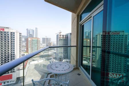 1 Bedroom Apartment for Rent in Downtown Dubai, Dubai - Elegant 1 BHK || Close to Dubai Mall || High floor