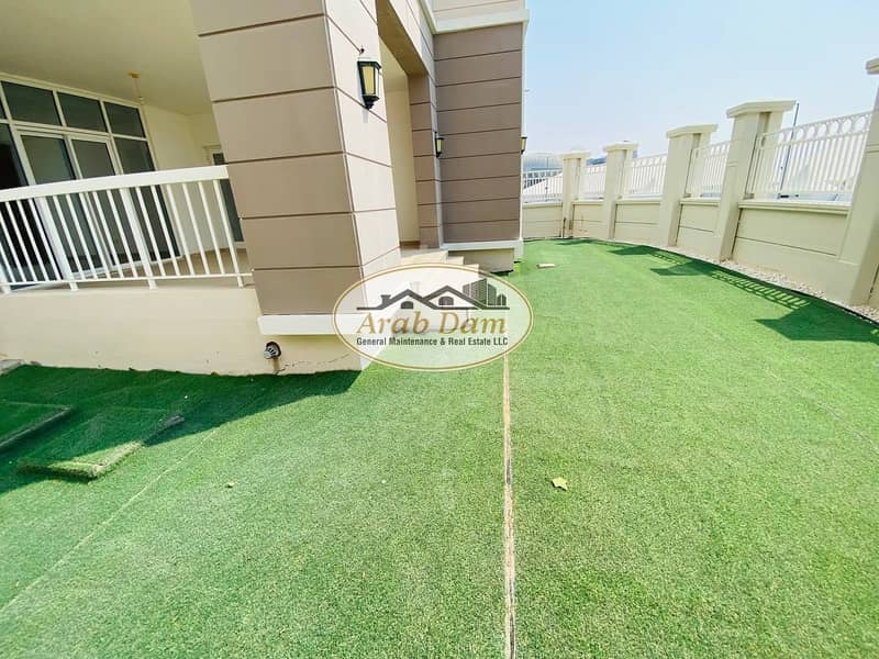Amazing Villa with Cozy and Modern Interior Design For Rent with Four(4) Master rooms | Spacious Back Yard & Well mainta